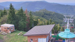 Ski areál SEVERKA v Dolní Lomné - Pohled na bazén - 16.9.2025 v 17:00 Ski areál SEVERKA v Dolní Lomné - Pohled na bazén - 16.9.2025 v 17:00