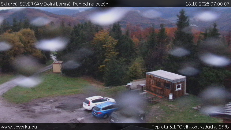 Ski areál SEVERKA v Dolní Lomné - Pohled na bazén - 18.10.2025 v 07:00 Ski areál SEVERKA v Dolní Lomné - Pohled na bazén - 18.10.2025 v 07:00