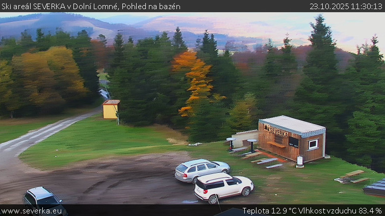 Ski areál SEVERKA v Dolní Lomné - Pohled na bazén - 23.10.2025 v 11:30 Ski areál SEVERKA v Dolní Lomné - Pohled na bazén - 23.10.2025 v 11:30