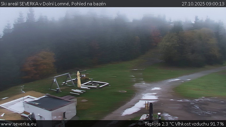 Ski areál SEVERKA v Dolní Lomné - Pohled na bazén - 27.10.2025 v 09:00 Ski areál SEVERKA v Dolní Lomné - Pohled na bazén - 27.10.2025 v 09:00