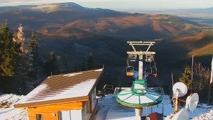 Ski areál SEVERKA v Dolní Lomné - Pohled na bazén - 18.11.2025 v 14:30 Ski areál SEVERKA v Dolní Lomné - Pohled na bazén - 18.11.2025 v 14:30