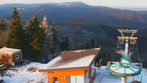 Ski areál SEVERKA v Dolní Lomné - Pohled na bazén - 18.11.2025 v 15:00 Ski areál SEVERKA v Dolní Lomné - Pohled na bazén - 18.11.2025 v 15:00