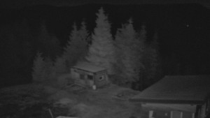 Ski areál SEVERKA v Dolní Lomné - Pohled na bazén - 18.11.2025 v 22:30 Ski areál SEVERKA v Dolní Lomné - Pohled na bazén - 18.11.2025 v 22:30