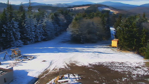 Ski areál SEVERKA v Dolní Lomné - Pohled na bazén - 19.11.2025 v 11:30 Ski areál SEVERKA v Dolní Lomné - Pohled na bazén - 19.11.2025 v 11:30