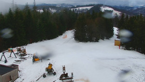 Ski areál SEVERKA v Dolní Lomné - Pohled na bazén - 23.2.2026 v 10:30 Ski areál SEVERKA v Dolní Lomné - Pohled na bazén - 23.2.2026 v 10:30