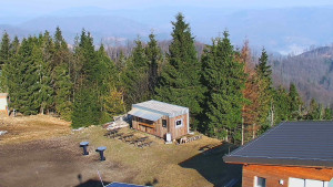 Ski areál SEVERKA v Dolní Lomné - Pohled na bazén - 18.3.2026 v 08:30 Ski areál SEVERKA v Dolní Lomné - Pohled na bazén - 18.3.2026 v 08:30