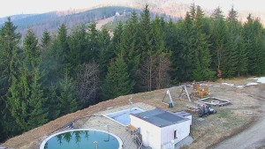 Ski areál SEVERKA v Dolní Lomné - Pohled na bazén - 22.3.2026 v 07:00 Ski areál SEVERKA v Dolní Lomné - Pohled na bazén - 22.3.2026 v 07:00