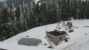 Ski areál SEVERKA v Dolní Lomné - Pohled na bazén - 2.4.2026 v 08:00 Ski areál SEVERKA v Dolní Lomné - Pohled na bazén - 2.4.2026 v 08:00