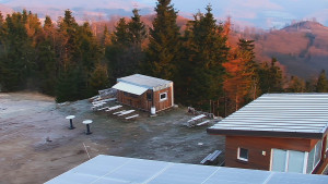Ski areál SEVERKA v Dolní Lomné - Pohled na bazén - 10.4.2026 v 06:30 Ski areál SEVERKA v Dolní Lomné - Pohled na bazén - 10.4.2026 v 06:30