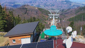 Ski areál SEVERKA v Dolní Lomné - Pohled na bazén - 10.4.2026 v 12:30 Ski areál SEVERKA v Dolní Lomné - Pohled na bazén - 10.4.2026 v 12:30