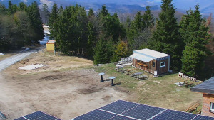 Ski areál SEVERKA v Dolní Lomné - Pohled na bazén - 10.4.2026 v 13:30 Ski areál SEVERKA v Dolní Lomné - Pohled na bazén - 10.4.2026 v 13:30