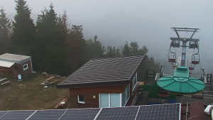 Ski areál SEVERKA v Dolní Lomné - Pohled na bazén - 15.4.2026 v 19:30 Ski areál SEVERKA v Dolní Lomné - Pohled na bazén - 15.4.2026 v 19:30