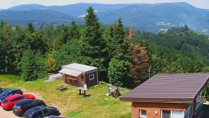 Skigebiet SEVERKA in Dolní Lomná - Blick auf den Pool - 11.7.2026 v 13:00 Skigebiet SEVERKA in Dolní Lomná - Blick auf den Pool - 11.7.2026 v 13:00