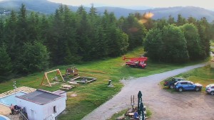 Skigebiet SEVERKA in Dolní Lomná - Blick auf den Pool - 11.7.2026 v 19:30 Skigebiet SEVERKA in Dolní Lomná - Blick auf den Pool - 11.7.2026 v 19:30