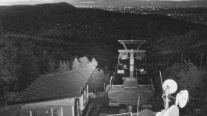 Skigebiet SEVERKA in Dolní Lomná - Blick auf den Pool - 11.7.2026 v 22:00 Skigebiet SEVERKA in Dolní Lomná - Blick auf den Pool - 11.7.2026 v 22:00