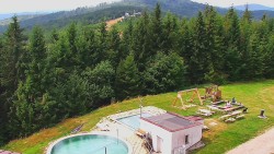 Pohled na bazén