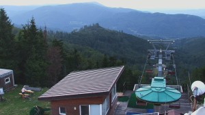 Skigebiet SEVERKA in Dolní Lomná - Blick auf den Pool - 31.7.2026 v 20:30 Skigebiet SEVERKA in Dolní Lomná - Blick auf den Pool - 31.7.2026 v 20:30