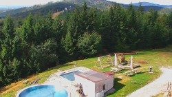 Pohled na bazén