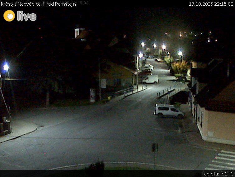 Městys Nedvědice - Hrad Pernštejn - 13.10.2025 v 22:15 Městys Nedvědice - Hrad Pernštejn - 13.10.2025 v 22:15