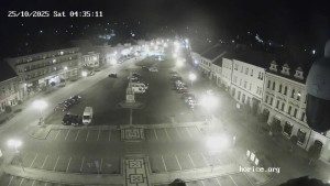 Město Hořice - Náměstí Jiřího z Poděbrad - 25.10.2025 v 04:45 Město Hořice - Náměstí Jiřího z Poděbrad - 25.10.2025 v 04:45