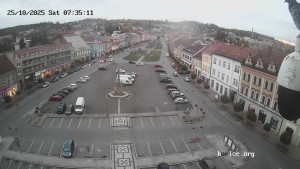 Město Hořice - Náměstí Jiřího z Poděbrad - 25.10.2025 v 07:45 Město Hořice - Náměstí Jiřího z Poděbrad - 25.10.2025 v 07:45