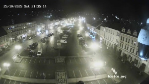 Město Hořice - Náměstí Jiřího z Poděbrad - 25.10.2025 v 21:45 Město Hořice - Náměstí Jiřího z Poděbrad - 25.10.2025 v 21:45