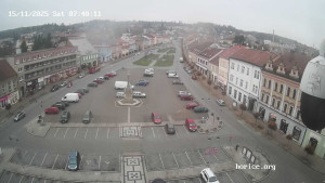 Město Hořice - Náměstí Jiřího z Poděbrad - 15.11.2025 v 07:45 Město Hořice - Náměstí Jiřího z Poděbrad - 15.11.2025 v 07:45