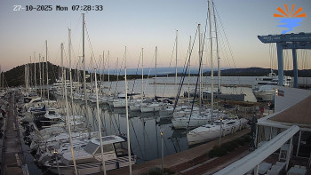 Snímek    27.10.2025 v 06:32