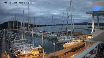 Snímek    3.11.2025 v 06:32