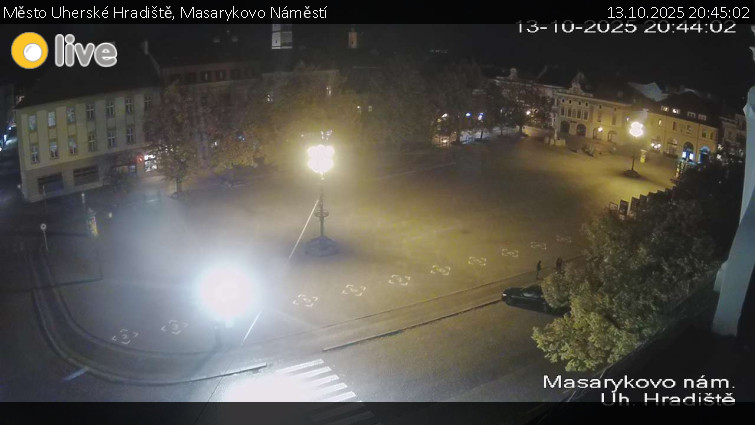 Město Uherské Hradiště - Masarykovo Náměstí - 13.10.2025 v 20:45 Město Uherské Hradiště - Masarykovo Náměstí - 13.10.2025 v 20:45