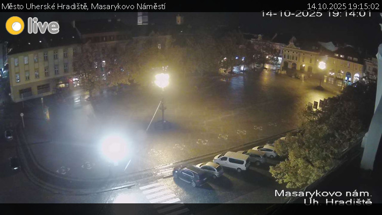 Město Uherské Hradiště - Masarykovo Náměstí - 14.10.2025 v 19:15 Město Uherské Hradiště - Masarykovo Náměstí - 14.10.2025 v 19:15