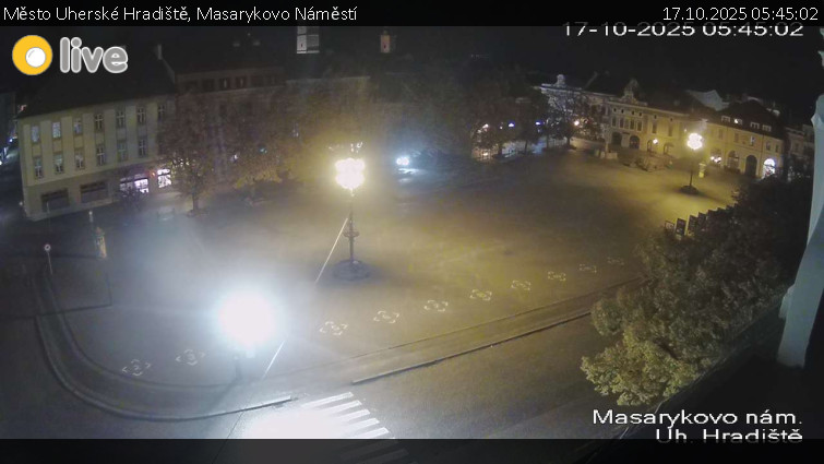 Město Uherské Hradiště - Masarykovo Náměstí - 17.10.2025 v 05:45 Město Uherské Hradiště - Masarykovo Náměstí - 17.10.2025 v 05:45