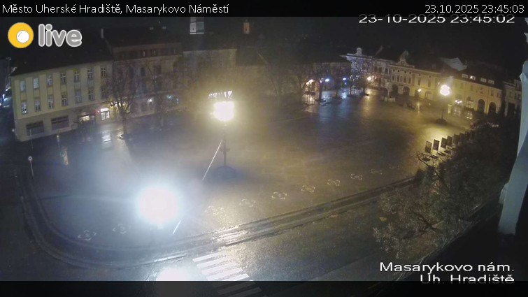 Město Uherské Hradiště - Masarykovo Náměstí - 23.10.2025 v 23:45 Město Uherské Hradiště - Masarykovo Náměstí - 23.10.2025 v 23:45