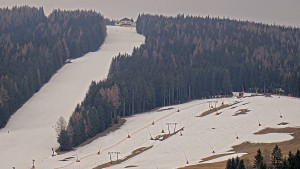 Stuhleck - Panorama - 2.4.2026 v 10:02 Stuhleck - Panorama - 2.4.2026 v 10:02