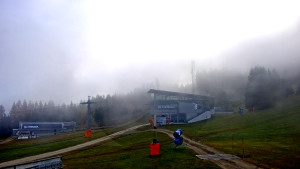 Stuhleck - Stuhleckbahn Bergstation - 31.10.2025 v 08:00 Stuhleck - Stuhleckbahn Bergstation - 31.10.2025 v 08:00