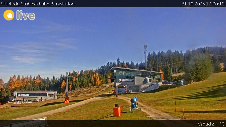 Stuhleck - Stuhleckbahn Bergstation - 31.10.2025 v 12:00 Stuhleck - Stuhleckbahn Bergstation - 31.10.2025 v 12:00