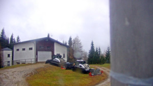 Stuhleck - Stuhleckbahn Bergstation - 17.11.2025 v 07:30 Stuhleck - Stuhleckbahn Bergstation - 17.11.2025 v 07:30