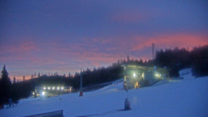 Stuhleck - Stuhleckbahn Bergstation - 16.12.2025 v 07:15 Stuhleck - Stuhleckbahn Bergstation - 16.12.2025 v 07:15