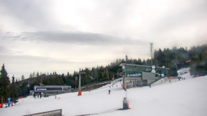 Stuhleck - Stuhleckbahn Bergstation - 16.12.2025 v 10:00 Stuhleck - Stuhleckbahn Bergstation - 16.12.2025 v 10:00