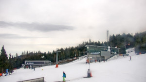 Stuhleck - Stuhleckbahn Bergstation - 16.12.2025 v 10:15 Stuhleck - Stuhleckbahn Bergstation - 16.12.2025 v 10:15