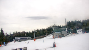 Stuhleck - Stuhleckbahn Bergstation - 16.12.2025 v 10:30 Stuhleck - Stuhleckbahn Bergstation - 16.12.2025 v 10:30