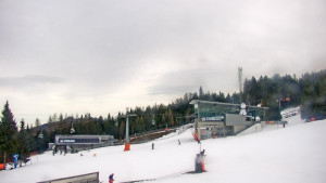 Stuhleck - Stuhleckbahn Bergstation - 16.12.2025 v 12:15 Stuhleck - Stuhleckbahn Bergstation - 16.12.2025 v 12:15