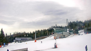 Stuhleck - Stuhleckbahn Bergstation - 16.12.2025 v 13:00 Stuhleck - Stuhleckbahn Bergstation - 16.12.2025 v 13:00