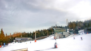 Stuhleck - Stuhleckbahn Bergstation - 16.12.2025 v 15:45 Stuhleck - Stuhleckbahn Bergstation - 16.12.2025 v 15:45