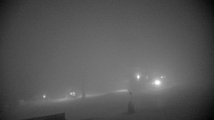 Stuhleck - Stuhleckbahn Bergstation - 23.12.2025 v 17:30 Stuhleck - Stuhleckbahn Bergstation - 23.12.2025 v 17:30