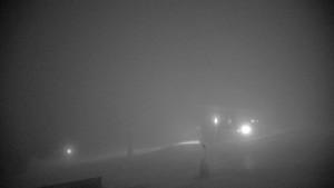 Stuhleck - Stuhleckbahn Bergstation - 23.12.2025 v 18:30 Stuhleck - Stuhleckbahn Bergstation - 23.12.2025 v 18:30