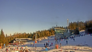 Stuhleck - Stuhleckbahn Bergstation - 29.12.2025 v 14:30 Stuhleck - Stuhleckbahn Bergstation - 29.12.2025 v 14:30
