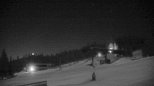 Stuhleck - Stuhleckbahn Bergstation - 29.12.2025 v 22:45 Stuhleck - Stuhleckbahn Bergstation - 29.12.2025 v 22:45