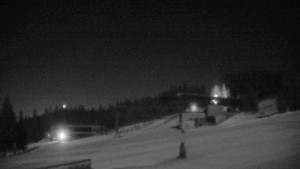 Stuhleck - Stuhleckbahn Bergstation - 29.12.2025 v 23:15 Stuhleck - Stuhleckbahn Bergstation - 29.12.2025 v 23:15