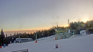 Stuhleck - Stuhleckbahn Bergstation - 22.1.2026 v 08:30 Stuhleck - Stuhleckbahn Bergstation - 22.1.2026 v 08:30